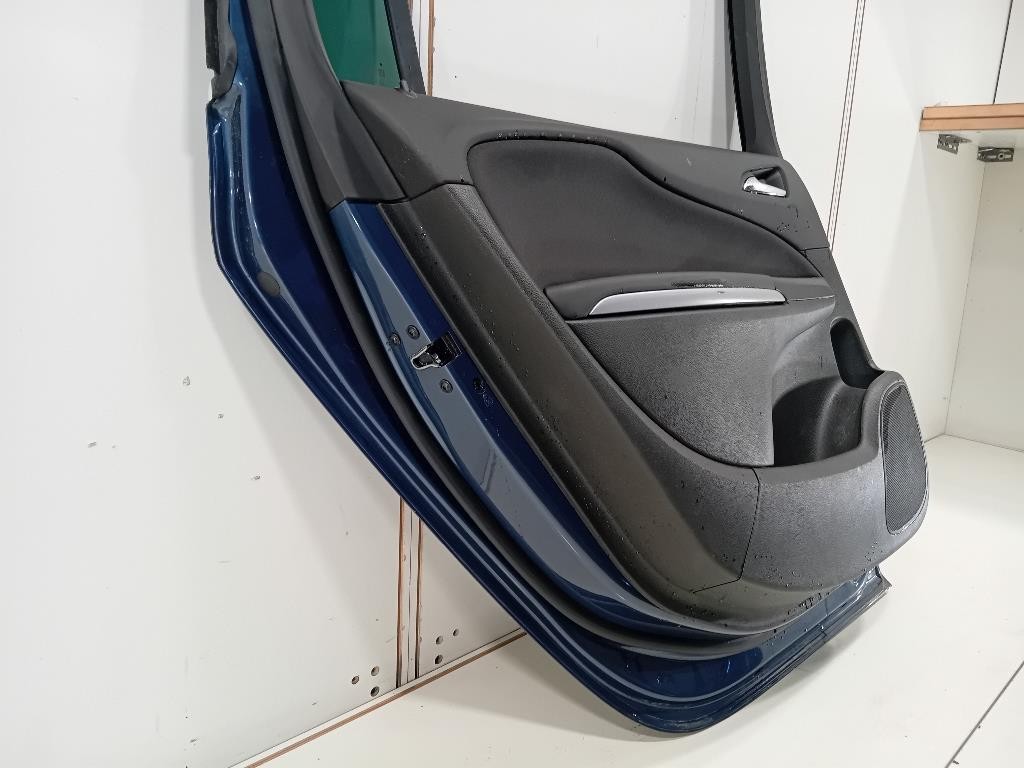 Porta POST SX 13355182 Opel Zafira C 2012