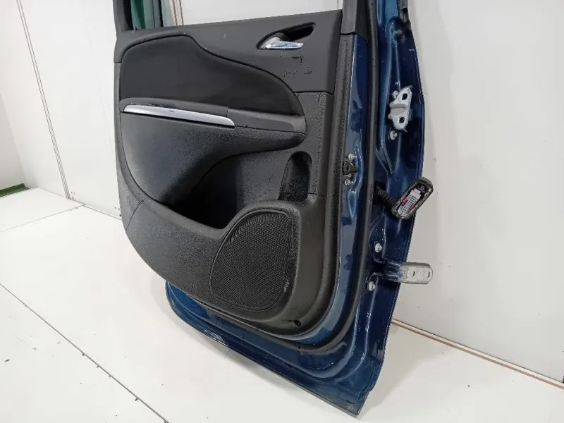 Porta POST SX 13355182 Opel Zafira C 2012