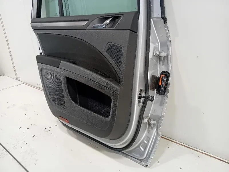 Porta POST SX 3T9833055 Skoda Superb 3T5 SW 2013