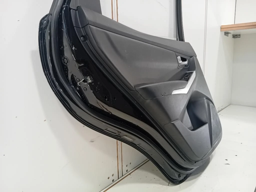 Porta POST SX 6301134104 Ssangyong Korando III 2011