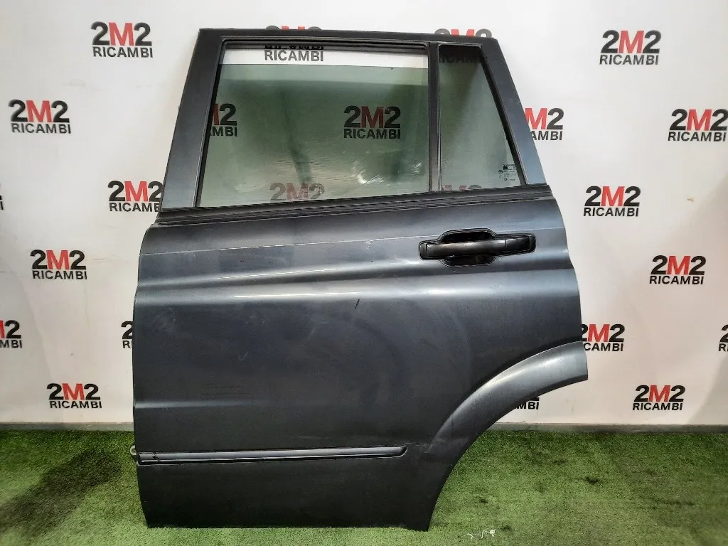 Porta POST SX NUDA 6301109A10 Ssangyong Kyron 2005