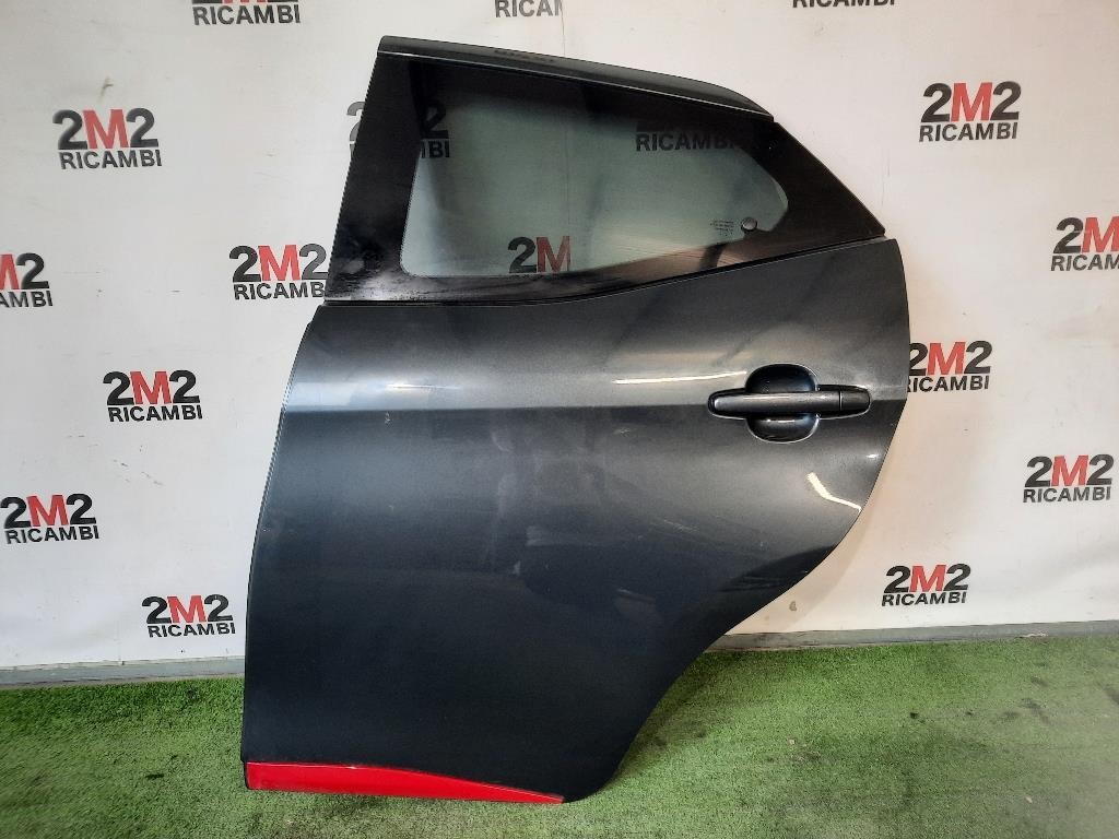 Porta POST SX 670040H030 Toyota AYGO II 2018