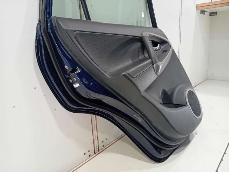 Porta POST SX 6700442121 Toyota RAV 4 III 2006