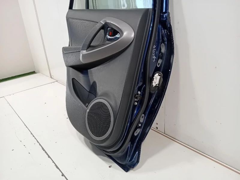 Porta POST SX 6700442121 Toyota RAV 4 III 2006