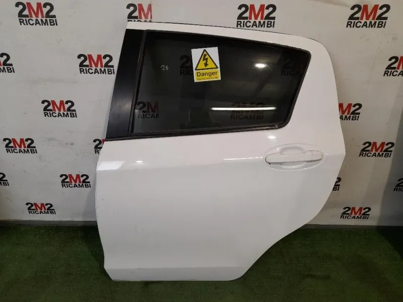 Porta POST SX NUDA 670040D210 Toyota Yaris IV 2012