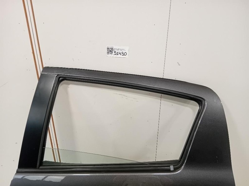 Porta POST SX 670040D210 Toyota Yaris IV 2012