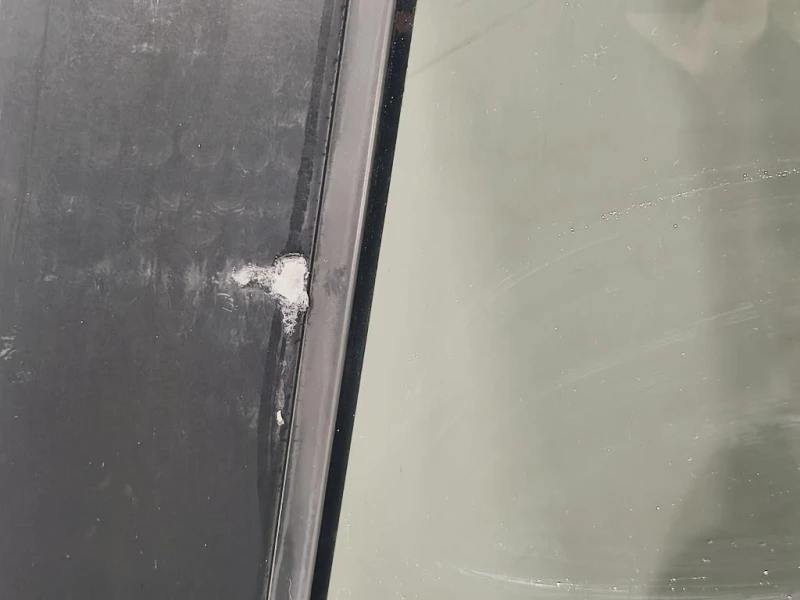 Porta POST SX 670040D210 Toyota Yaris IV 2012