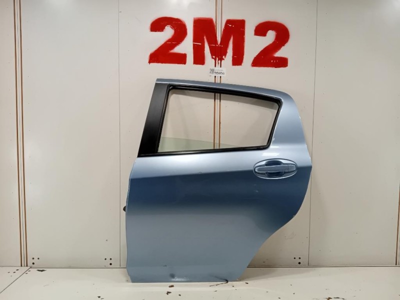 Porta POST SX 670040D210 Toyota Yaris IV 2014