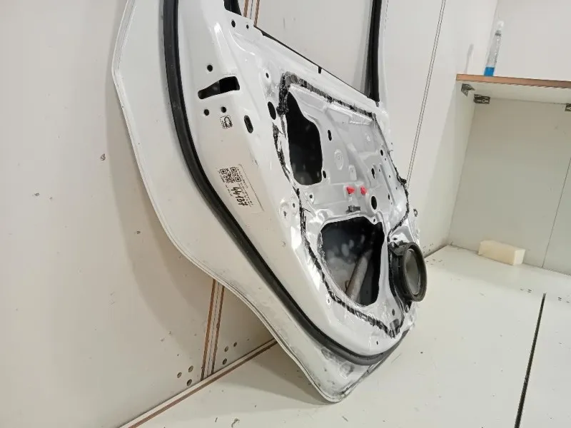 Porta POST SX PORTA POST SX Toyota Yaris IV 2017