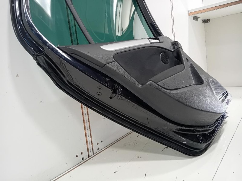 Porta POST SX 5K6833055K Volkswagen GOLF VI 2009