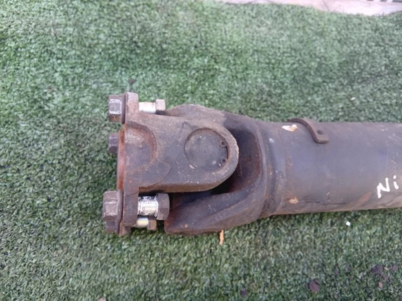 Albero Trasmissione ALBERO TRASMISSIONE Nissan Navara 2005