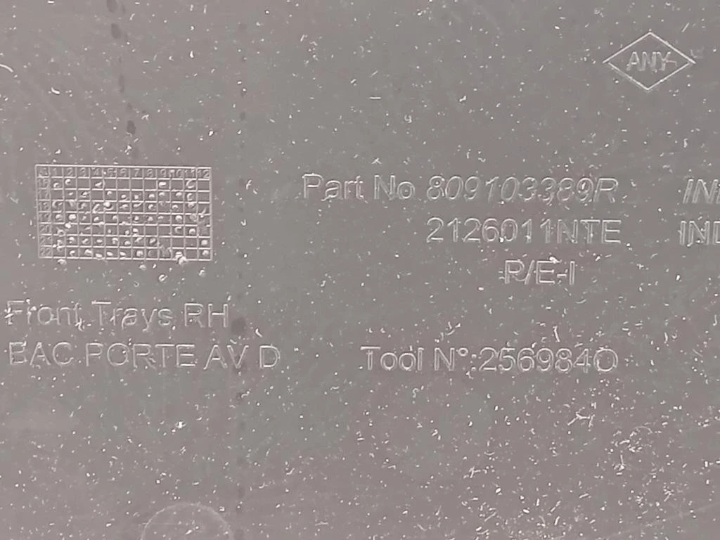 Pannello Rivestimento Porta ANT DX 809004226R Dacia Duster II 2021