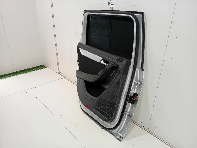 Porta POST SX 3C9833055D Volkswagen Passat VI 2011