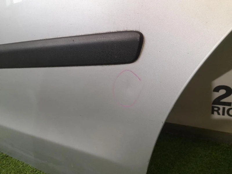 Porta POST SX 6Q6833055H Volkswagen POLO IV 2002