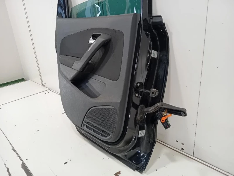 Porta POST SX 6R4833055J Volkswagen POLO VI 2009