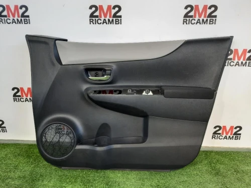 Pannello Rivestimento Porta ANT DX 676100DM30C3 Toyota Yaris IV 2014