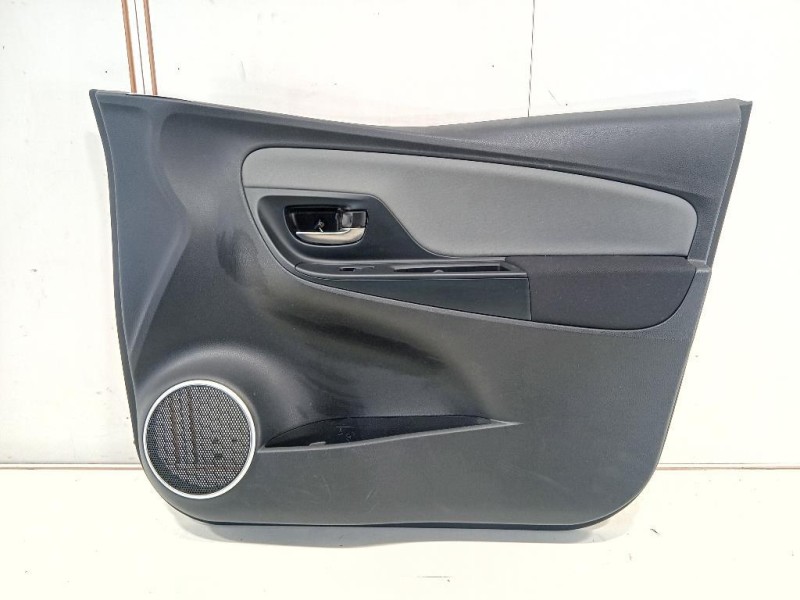Pannello Rivestimento Porta ANT DX 67763-0D130 Toyota Yaris IV 2017