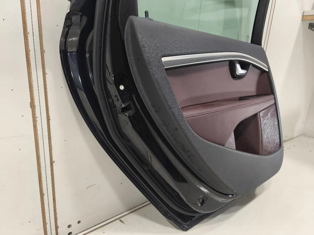 Porta POST SX 31335625 Volvo V70 III 2008