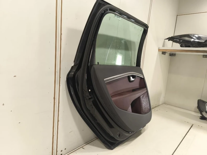 Porta POST SX 31335625 Volvo V70 III 2008