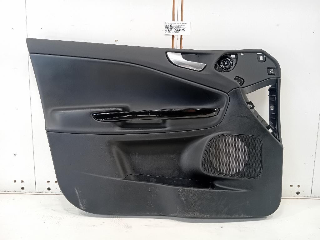 Pannello Rivestimento Porta ANT SX PANNELLO RIVESTIMENTO PORTA ANT SX Alfa Romeo Giulietta 2013