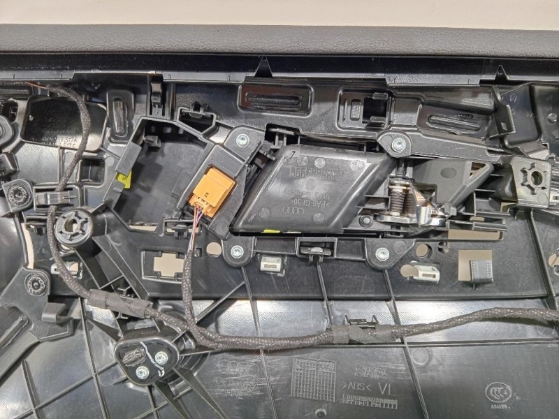 Pannello Rivestimento Porta ANT SX 8W0867133 Audi A4 8W5 Avant 2015