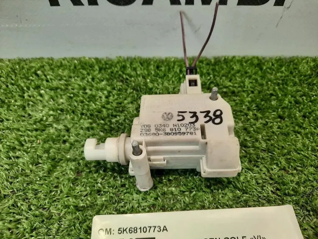 Dispositivo Elettrico Sportello Carburante 5K6810773A Volkswagen GOLF VI 2009