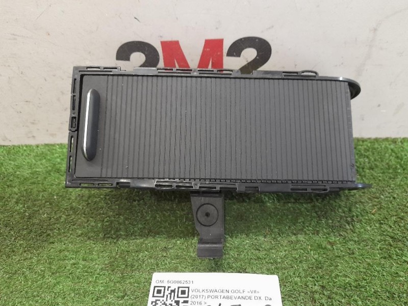 Portabevande DX 5G0862531 Volkswagen GOLF VII 2017