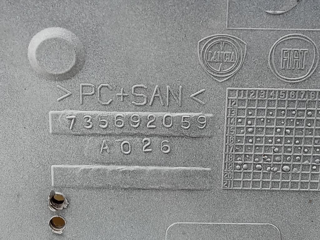 Portatarga POST 735692059 Fiat 500L 2013