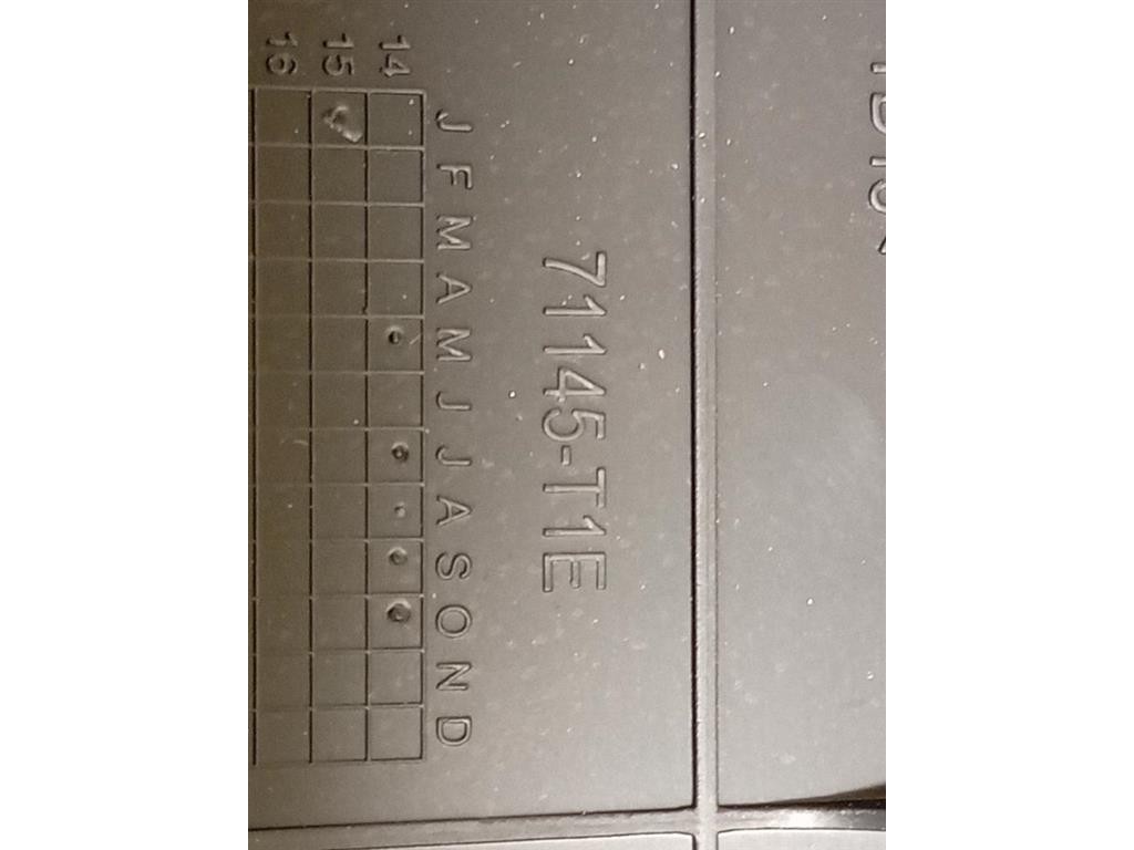 Portatarga POST 71145-T1E Honda CR-V V 2018