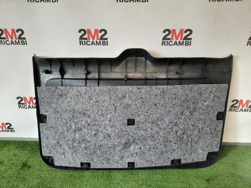 Pannello Rivestimento Portello Centrale POST 6775142030 Toyota RAV 4 II 2000