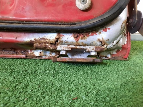 Portello Inferiore POST Nissan Patrol GR I 1988