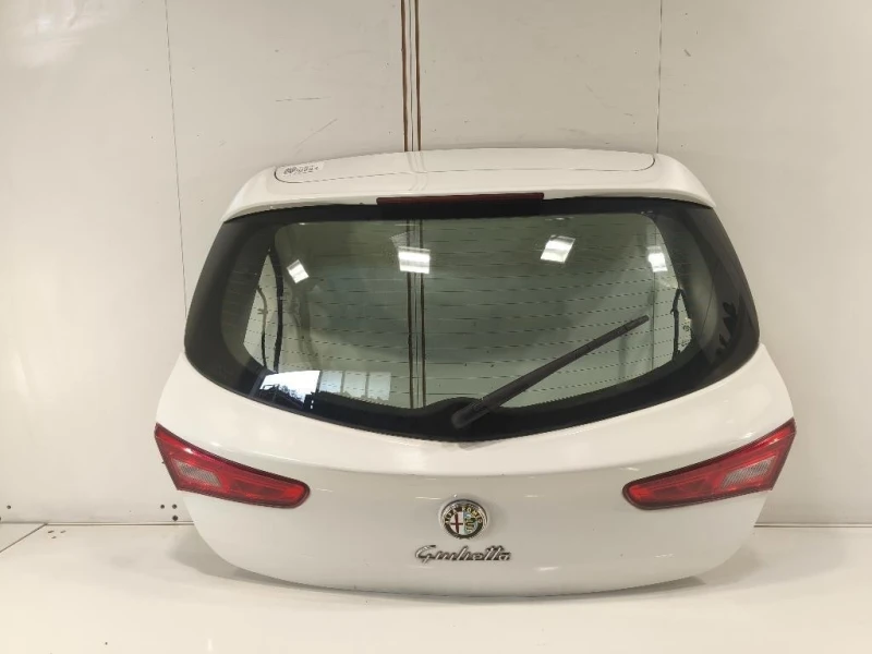 Portello POST 6000634833 Alfa Romeo Giulietta 2010