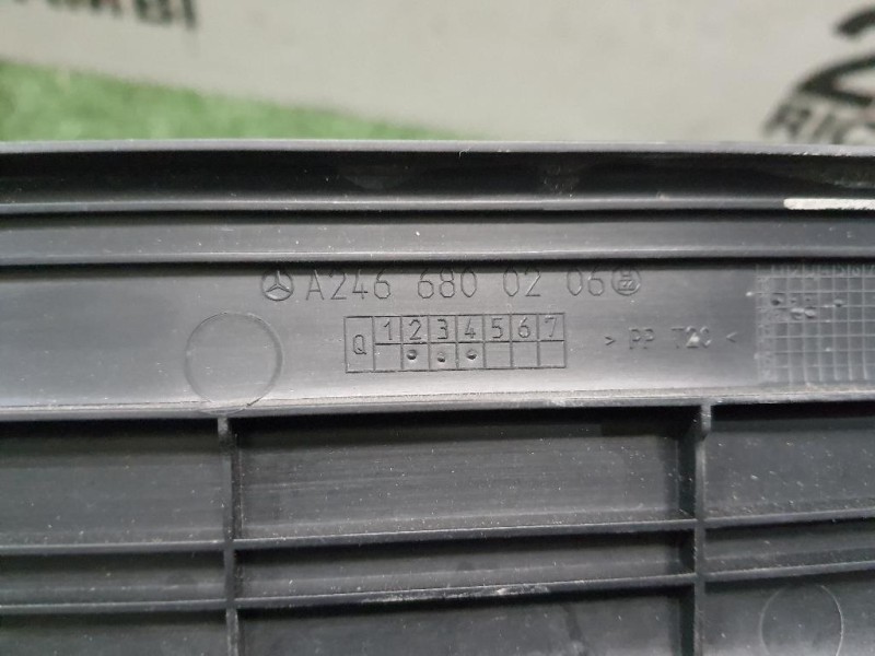Pannello Rivestimento Sottoporta ANT DX A2466800206 Mercedes Classe B W246 2012