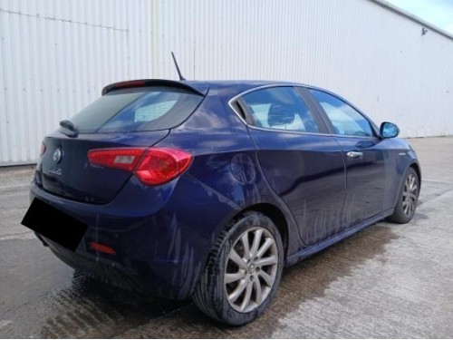 Portello POST 50528342 DANNO IN FOTO Alfa Romeo Giulietta 2010