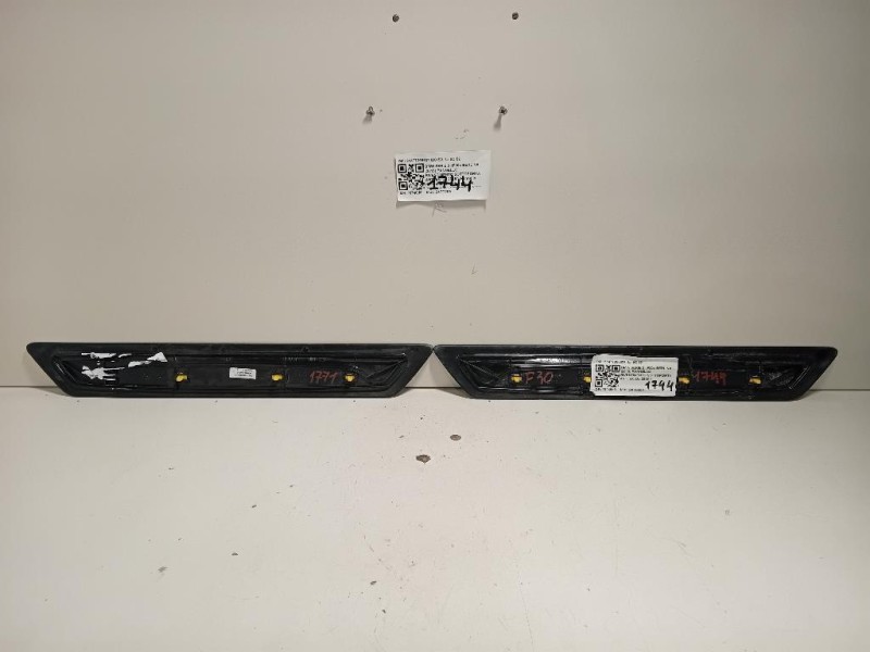 Pannello Rivestimento Sottoporta ANT SX 51477266637 Bmw Serie 3 F30 Berlina 2015