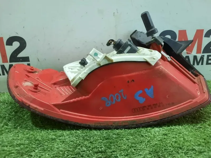 Fanale EST POST DX 8P4945096E Audi A3 8PA Sportback 2008