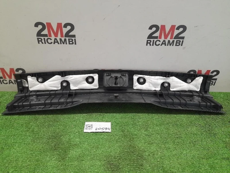 Pannello Rivestimento Traversa Batticofano 85770F1000WK Kia Sportage IV 2016