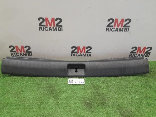 Pannello Rivestimento Traversa Batticofano 85770F1000WK Kia Sportage IV 2016