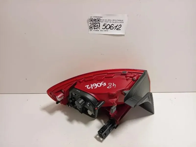 Fanale EST POST DX 8K5945096K Audi A4 8K2 2012