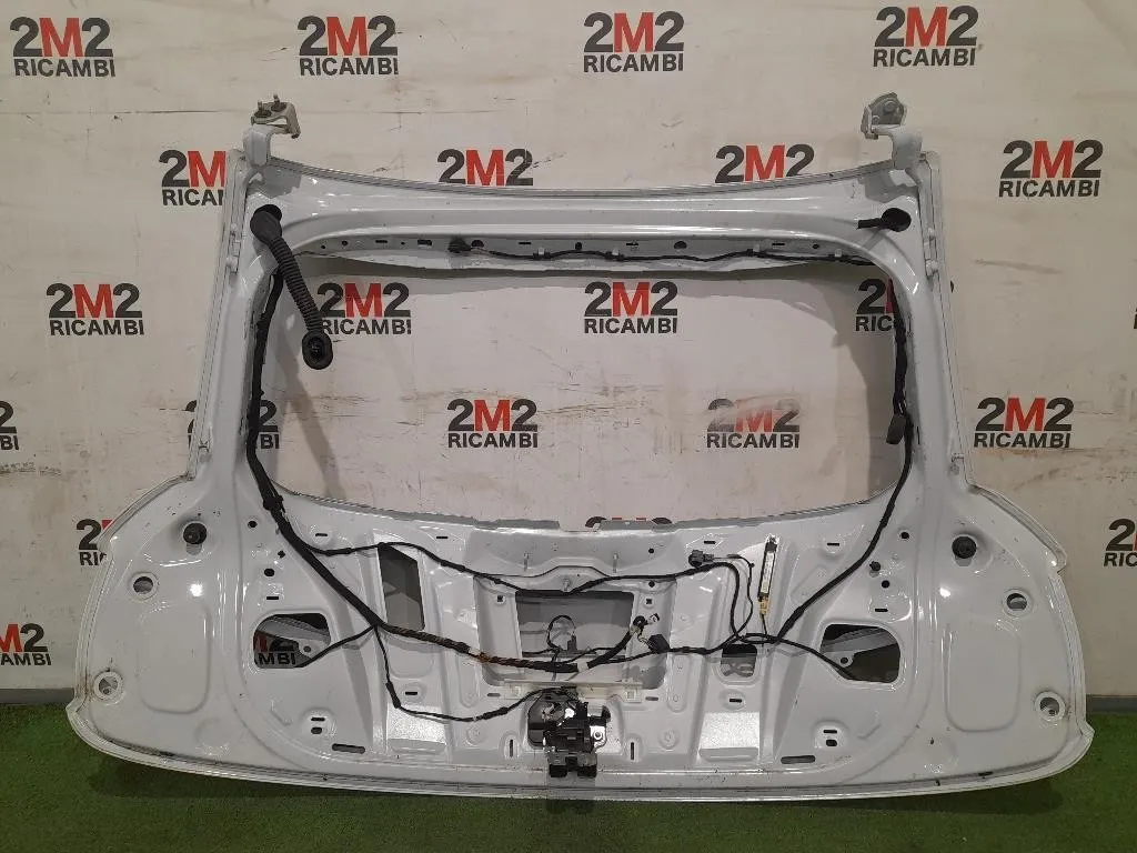 Portello POST 8X4827023B Audi A1 8XF Sportback 2015