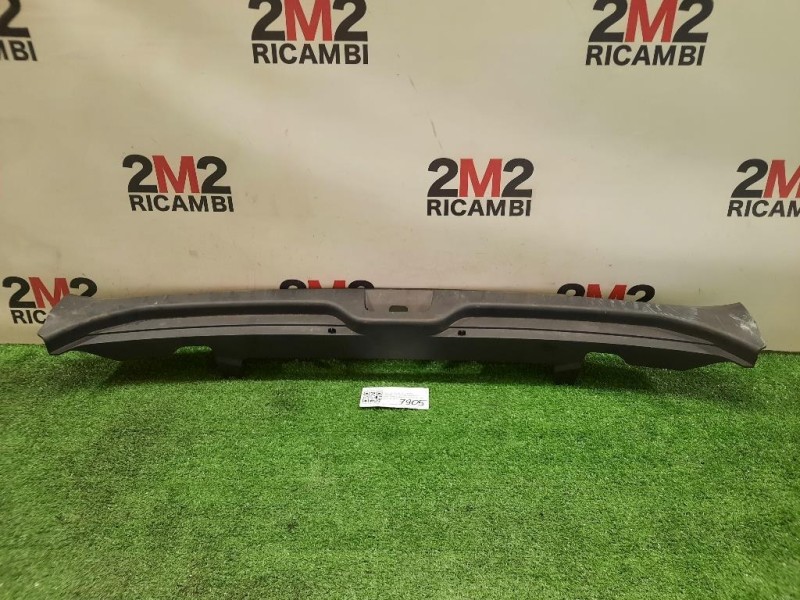Fanale EST POST DX 8W9945070 Audi A4 8W5 Avant 2015
