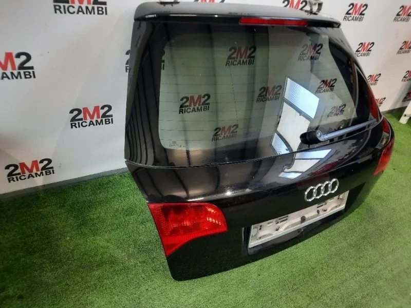 Portello POST NUDO 8E9827023P Audi A4 8ED Avant 2005