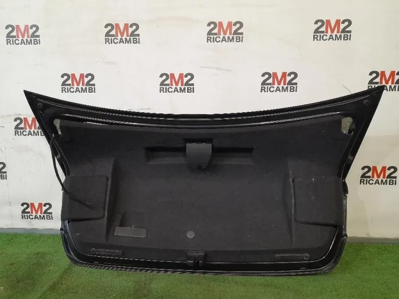 Portello POST 8K5827023AE Audi A4 8K2 2008