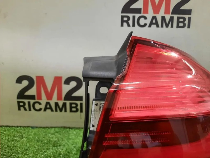 Fanale EST POST DX H4737221006 Bmw Serie 3 F31 Touring 2015