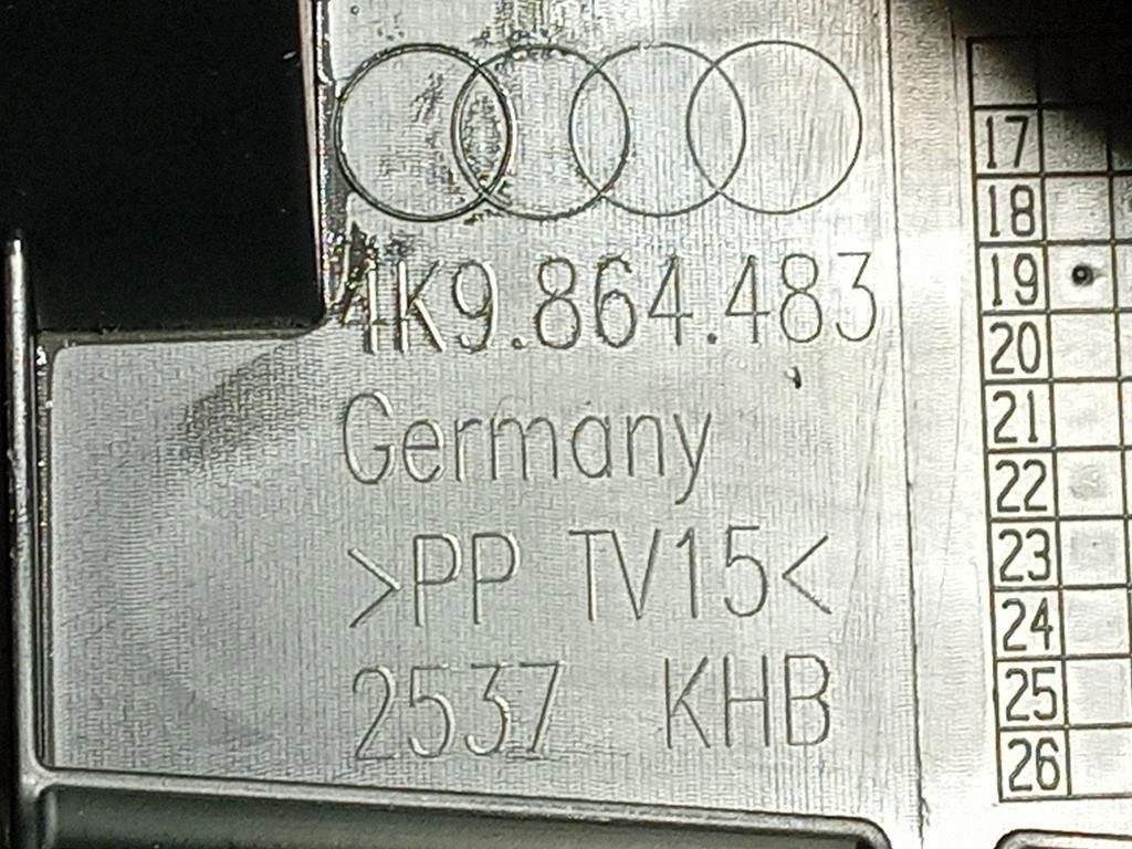 Pannello Traversa Bagagliaio INT POST 4K9 864 483 Audi A6 4GD Avant 2016