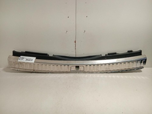 Pannello Traversa Bagagliaio INT POST 4K9 864 483 Audi A6 4GD Avant 2016