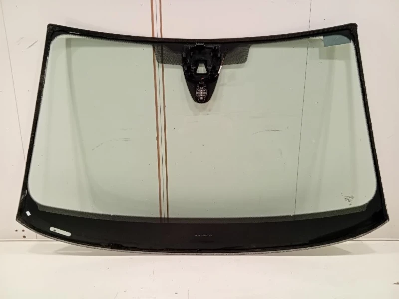 Parabrezza Audi A4 8W5 Avant 2015