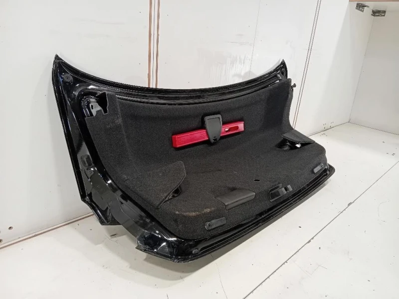 Portello POST 8W9827025D Audi A4 8W5 Avant 2015