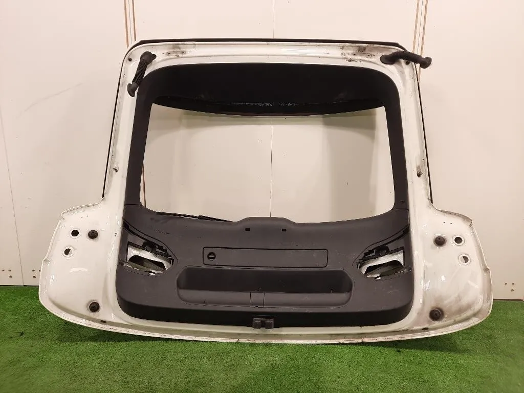 Portello POST Audi Q3 8UB 2012