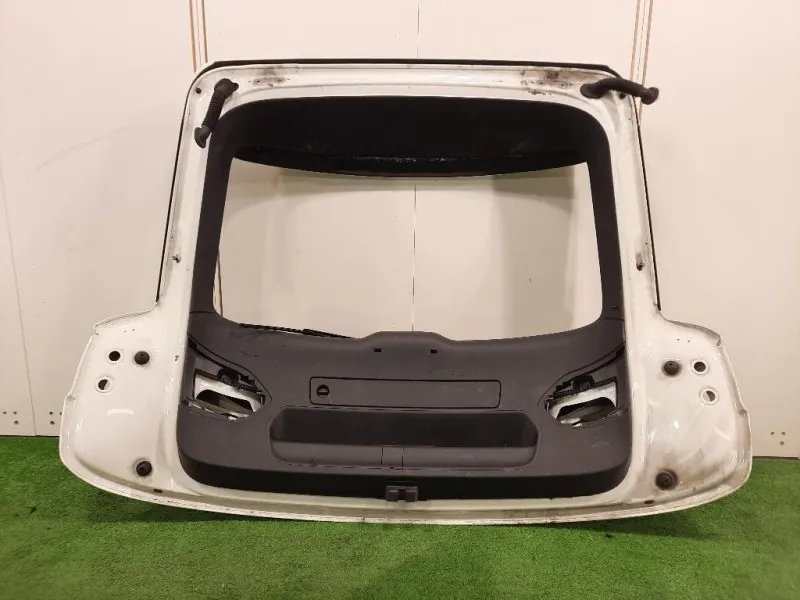 Portello POST Audi Q3 8UB 2012